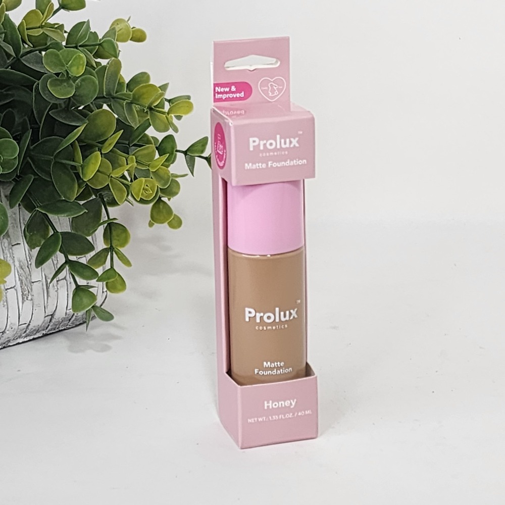 Prolux Cosmetics Matte Foundation Honey Shade - 1.35 fl oz / 40 mL - New